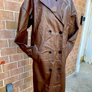 Brand new women’s coat 🧥